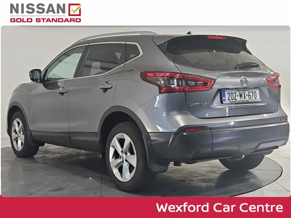 Nissan QASHQAI 1.3 PET SE SS DCT Auto - Image 4