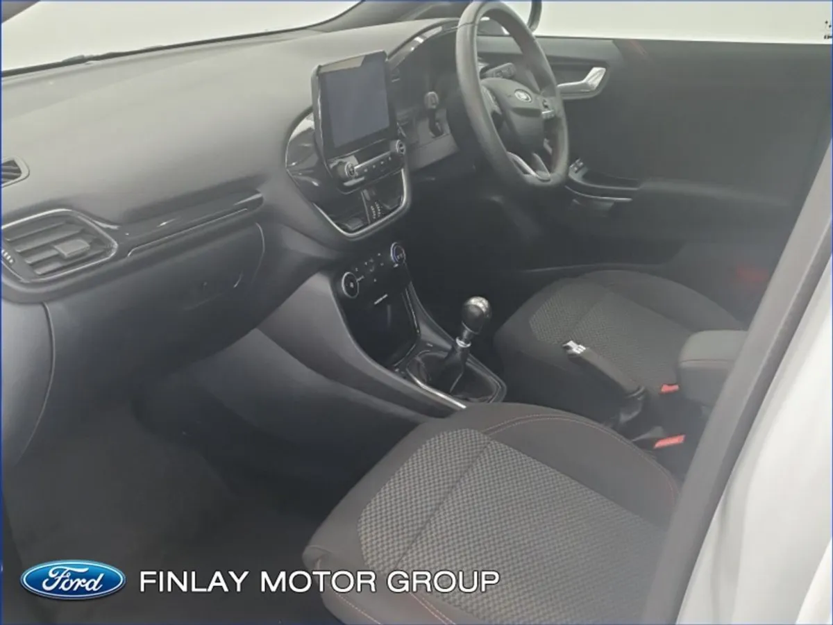 Ford Puma 1.0t Hybrid 125PS St-line PAN Roof - Image 4