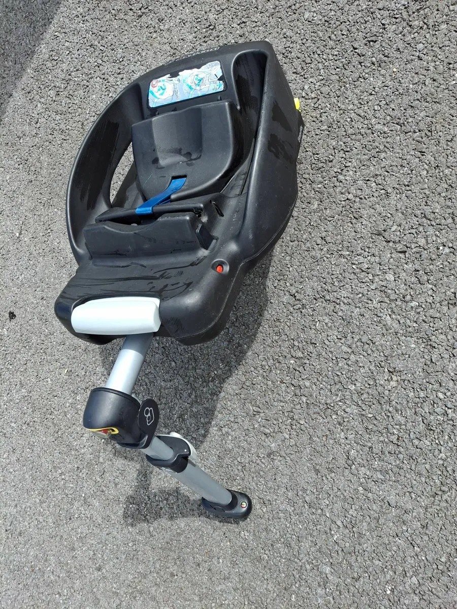 Baby maxi cosi base - Image 2