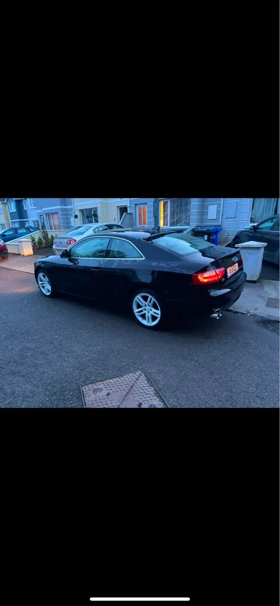 Audi a5 2010 Coupe - Image 4