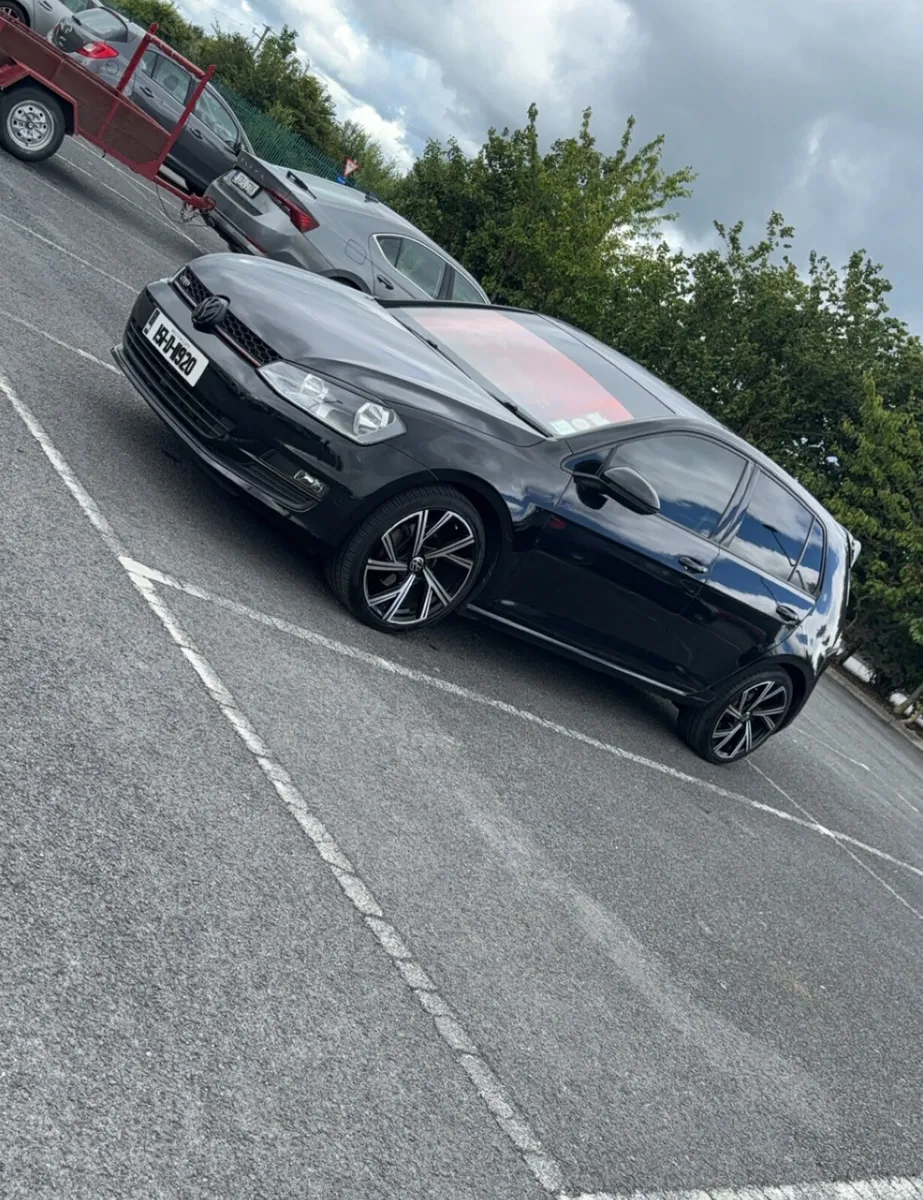 VW Golf *2 years NCT* - Image 3
