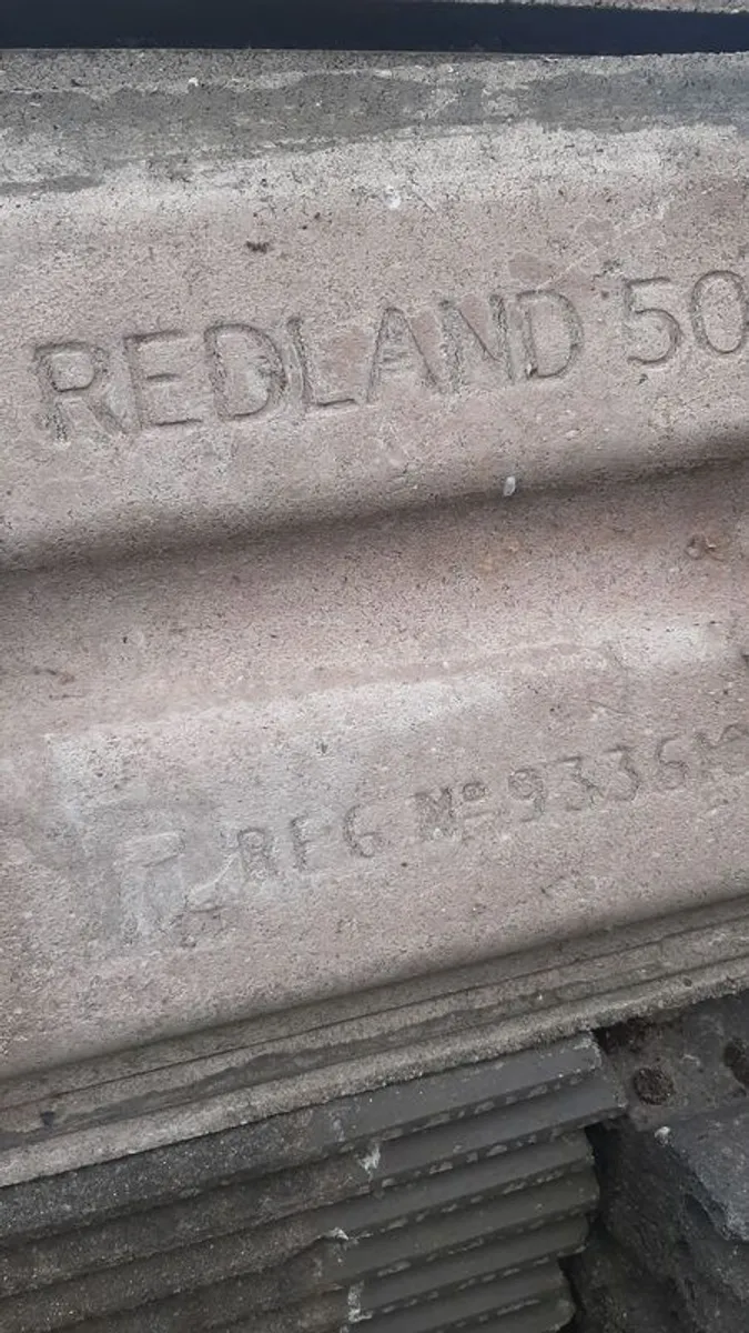 Reclaimed Redland 50 Roof tiles - Image 1