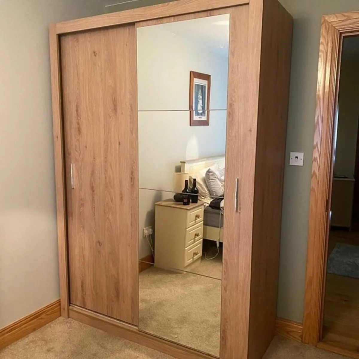 SLIDING DOOR WARDROBES