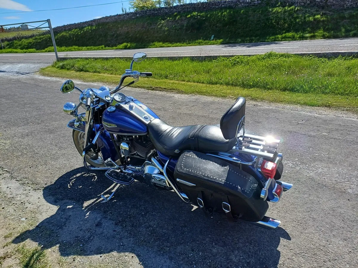 Harley davidson roadking classic - Image 1