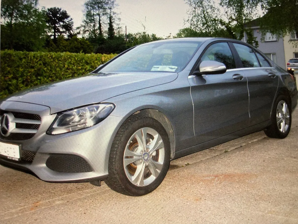 Mercedes-Benz C-Class 2015 - Image 4