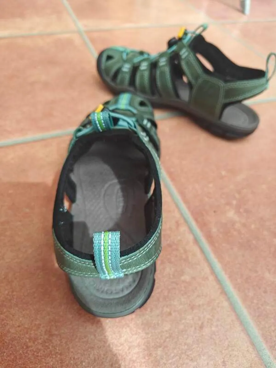 Keen Sandles Womans Size 37 EU 4 UK - Image 2