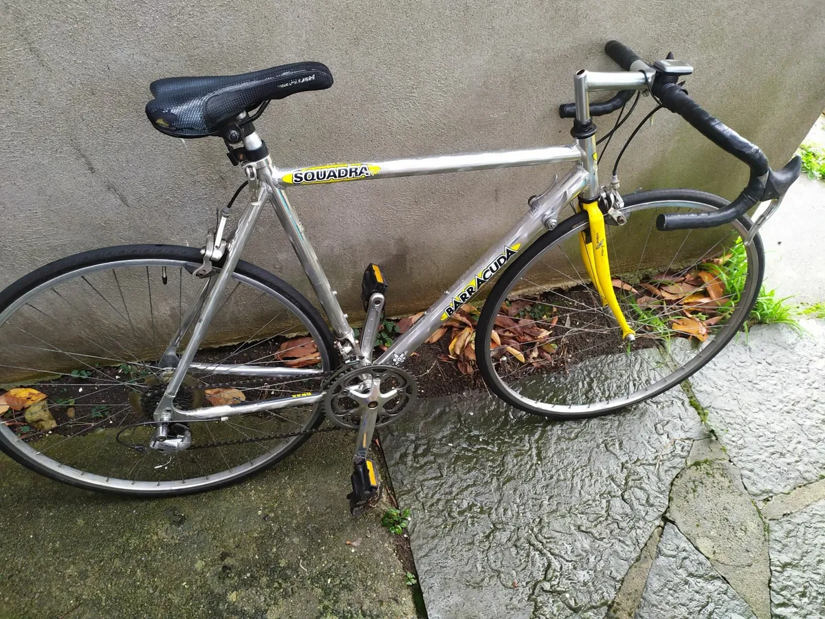 Road Bike 26"Wh.New tyres - Image 1
