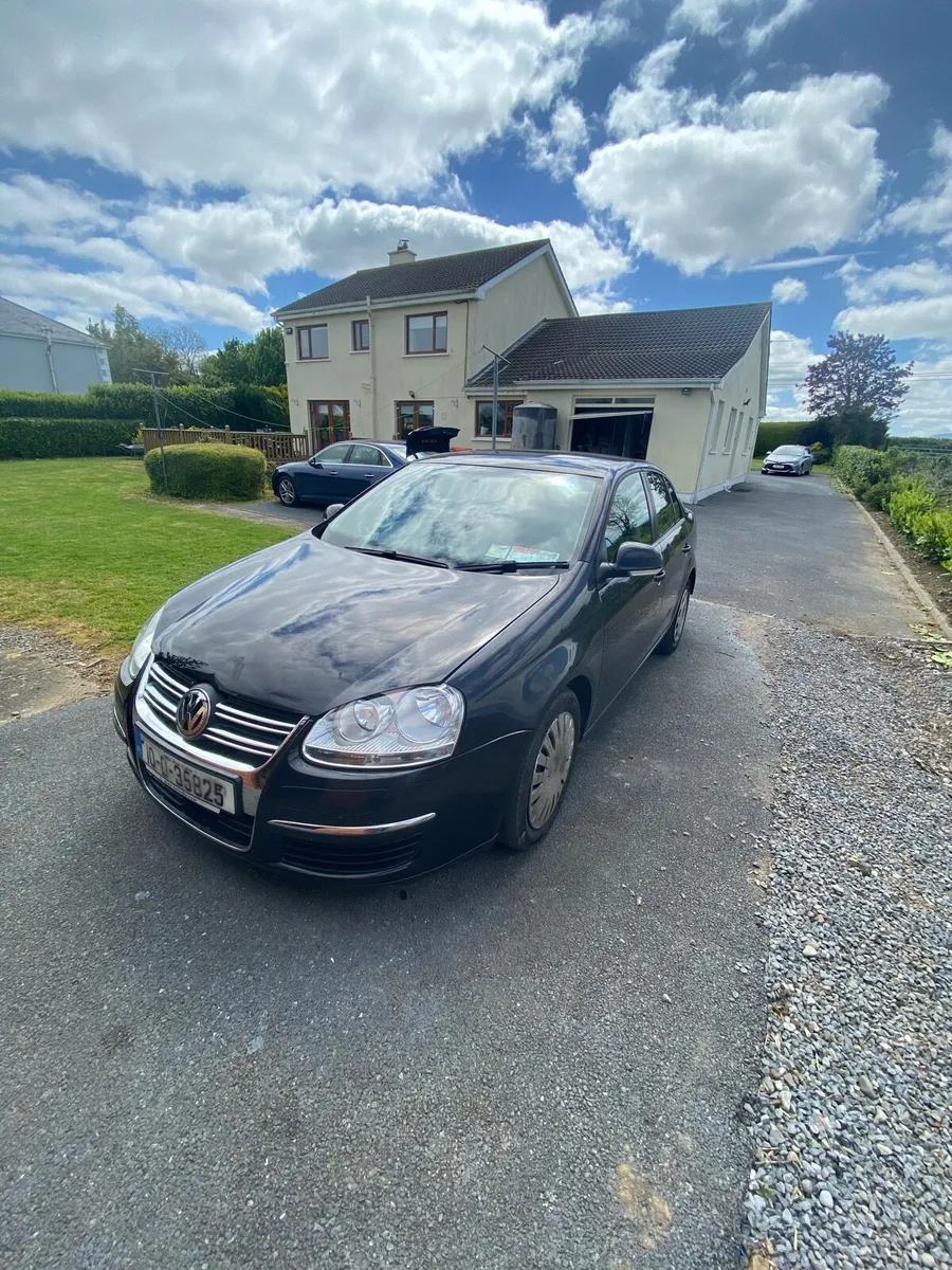 Volkswagen Jetta  1.6 TDI - Image 3