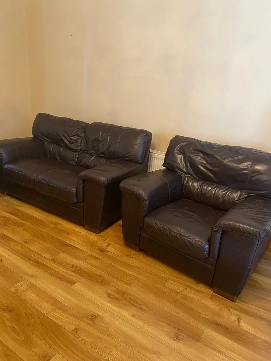 Brown Leather 3-2-1 sofas - Image 2