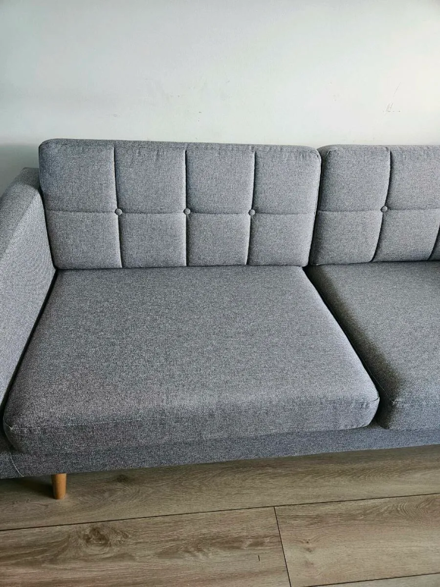 Couch - Image 2