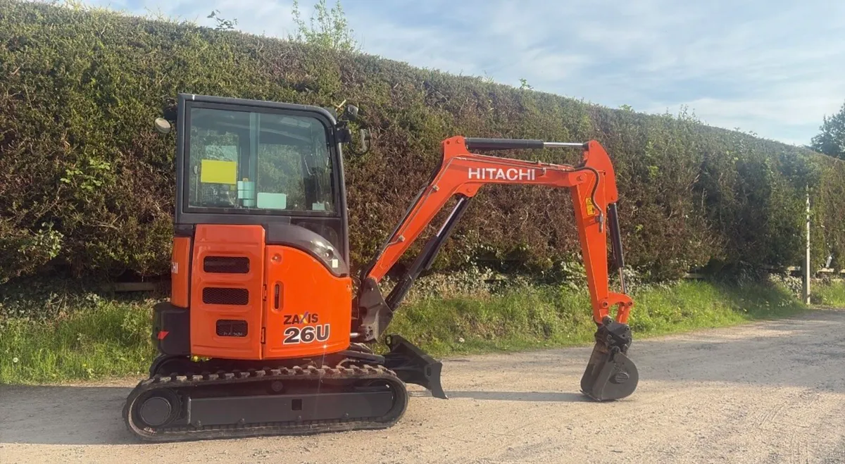 2019 Hitachi 26U Mint Condition - Image 1