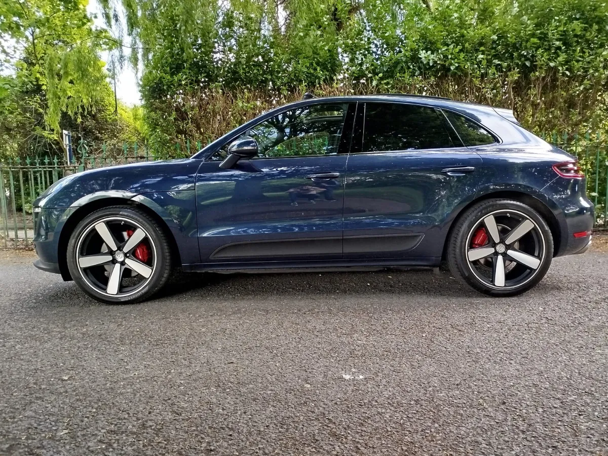Porsche Macan 2015  ROUGE TURBO.  BIG BHP - Image 3
