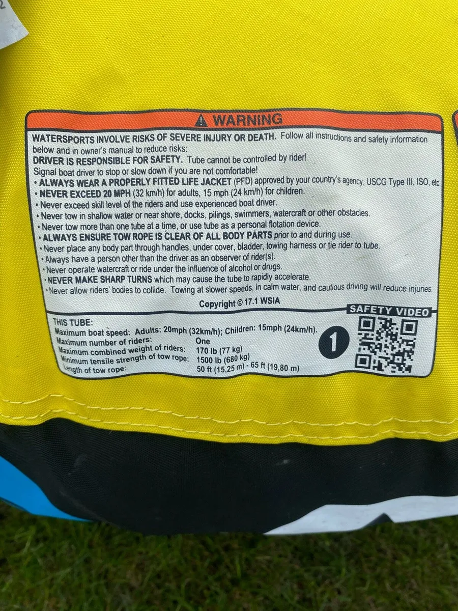 Inflatable towable ring - Image 4