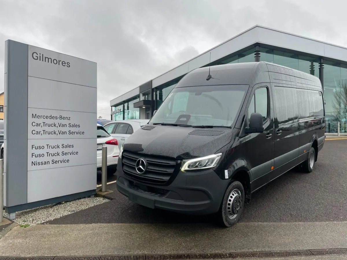 Mercedes-Benz Sprinter 519LWB High Roof Select Ma - Image 1