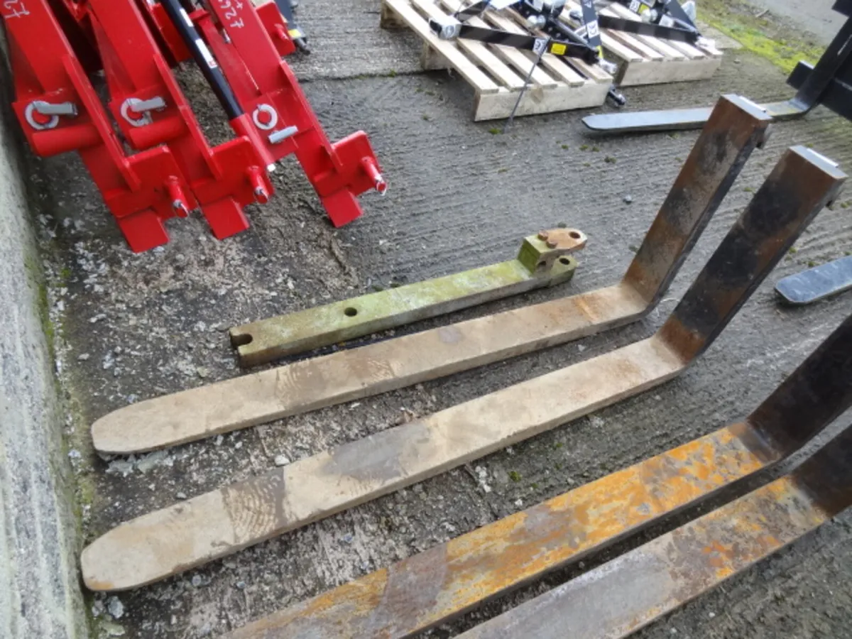 Pairs of Pallet Forks - Image 3