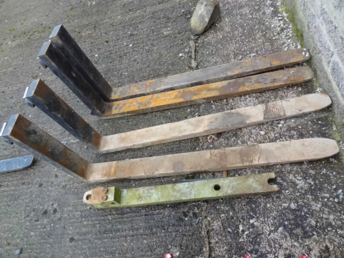 Pairs of Pallet Forks - Image 4