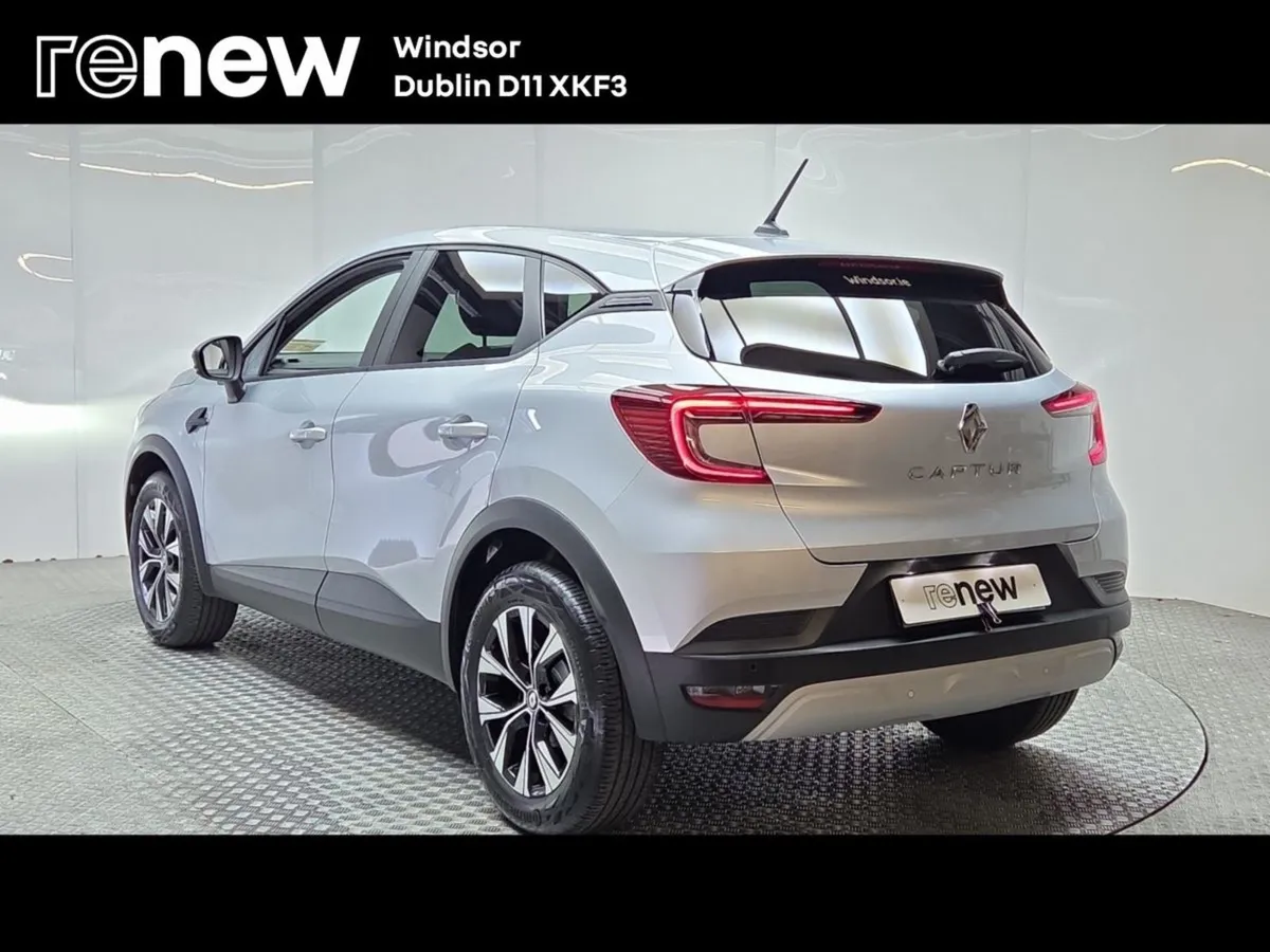Renault Captur TCe 90 Evolution - Image 4