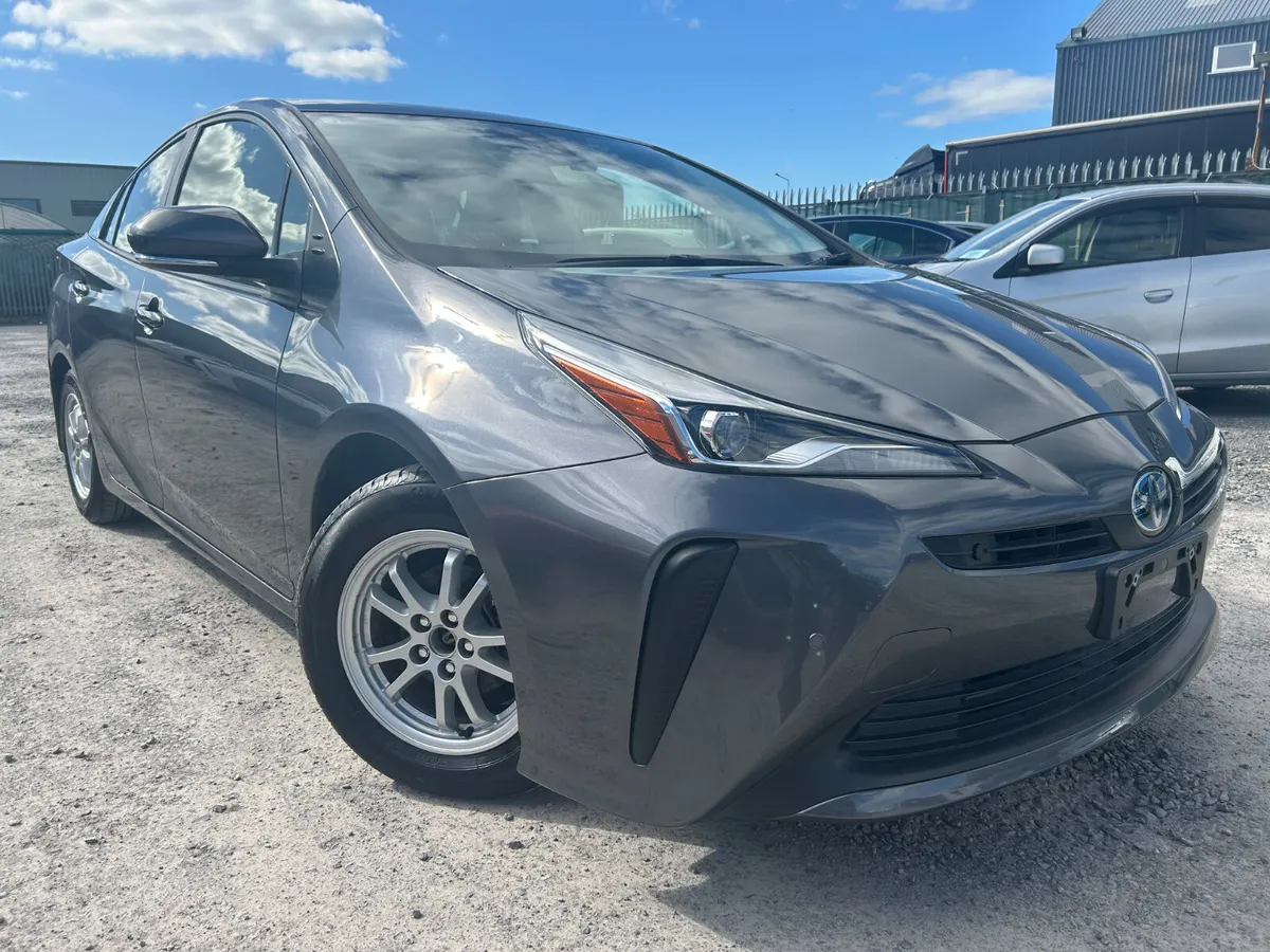 2022 Toyota Prius hybrid autoamtic SELF CHARGE - Image 1