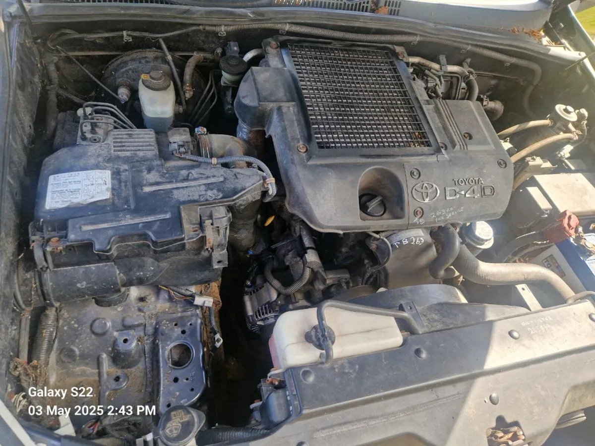Toyota Landcruiser - Image 4
