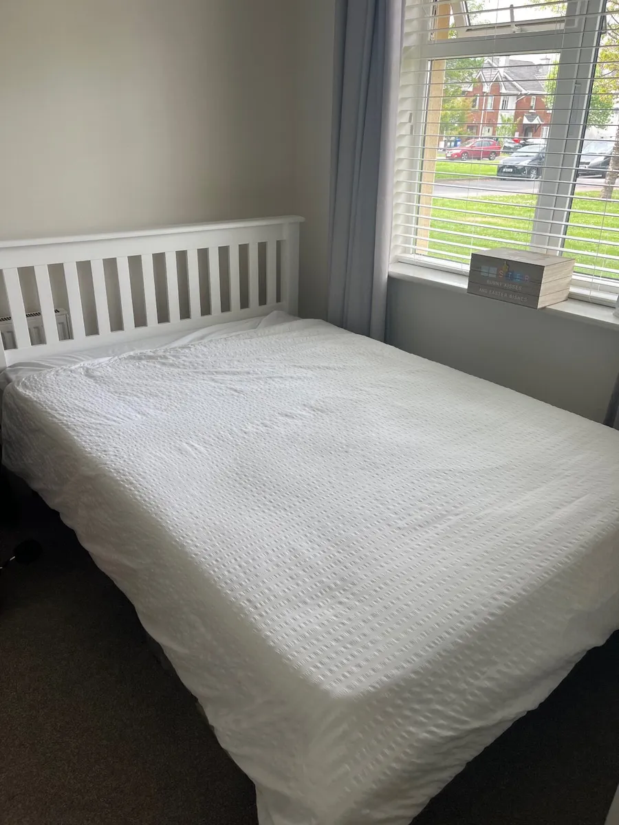 Bed + Mattress - Image 1