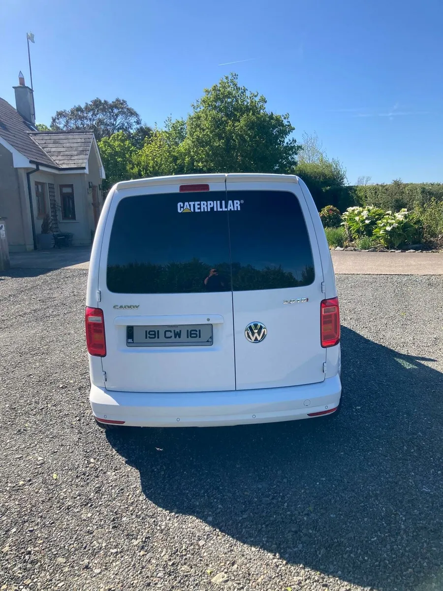 2019 Volkswagen Caddy Van - Image 2