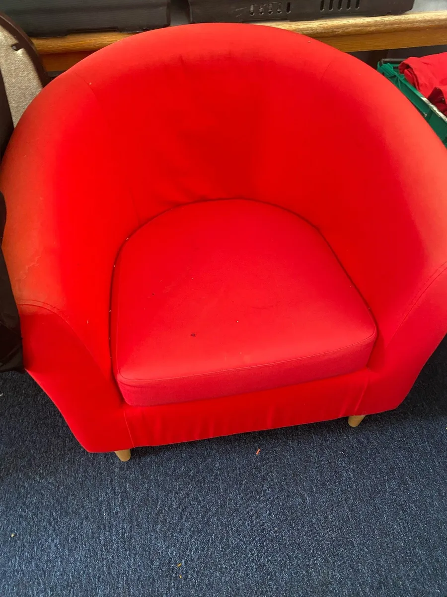 Free -Office chairs - Image 2