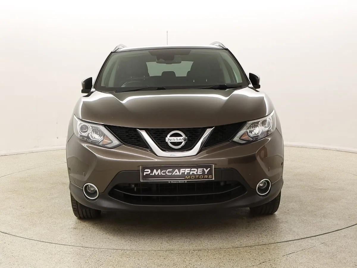2017 NISSAN QASHQAI TEKNA 1.5 DCI LEATHER SAT NAV - Image 2