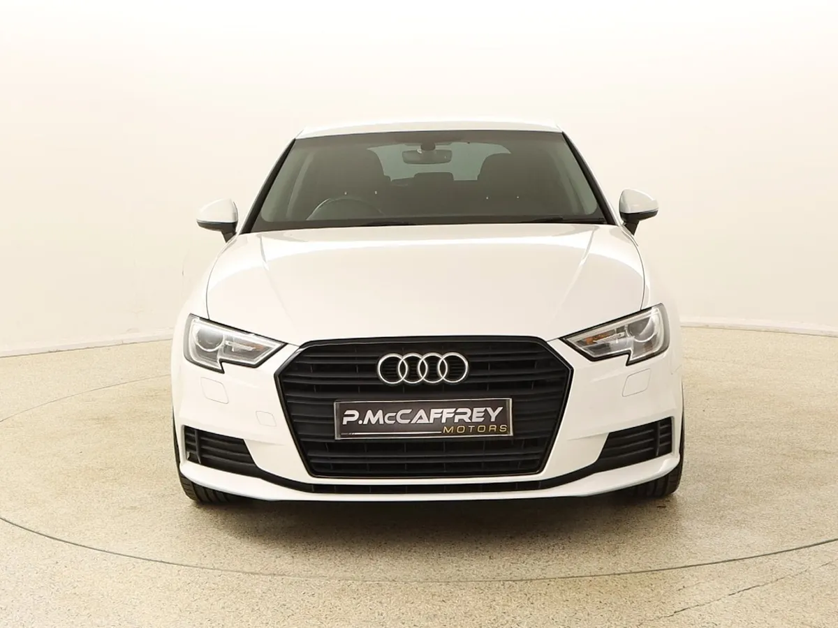 2016 AUDI A3 SE 1.6 TDI 110 BHP BLACK EDITION STYL - Image 2
