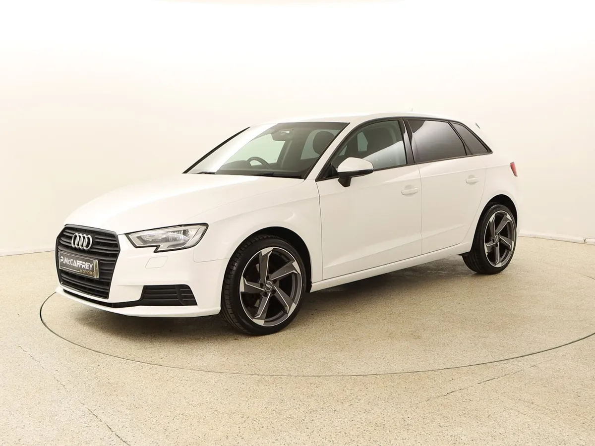 2016 AUDI A3 SE 1.6 TDI 110 BHP BLACK EDITION STYL - Image 3