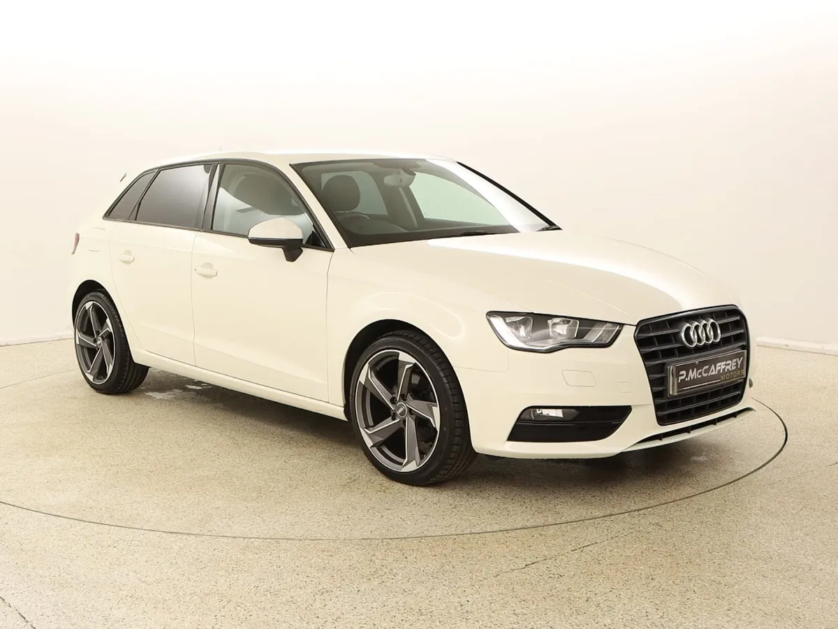 2015 AUDI A3 SE 1.6 TDI 110 BHP BLACK EDITION STYL - Image 1