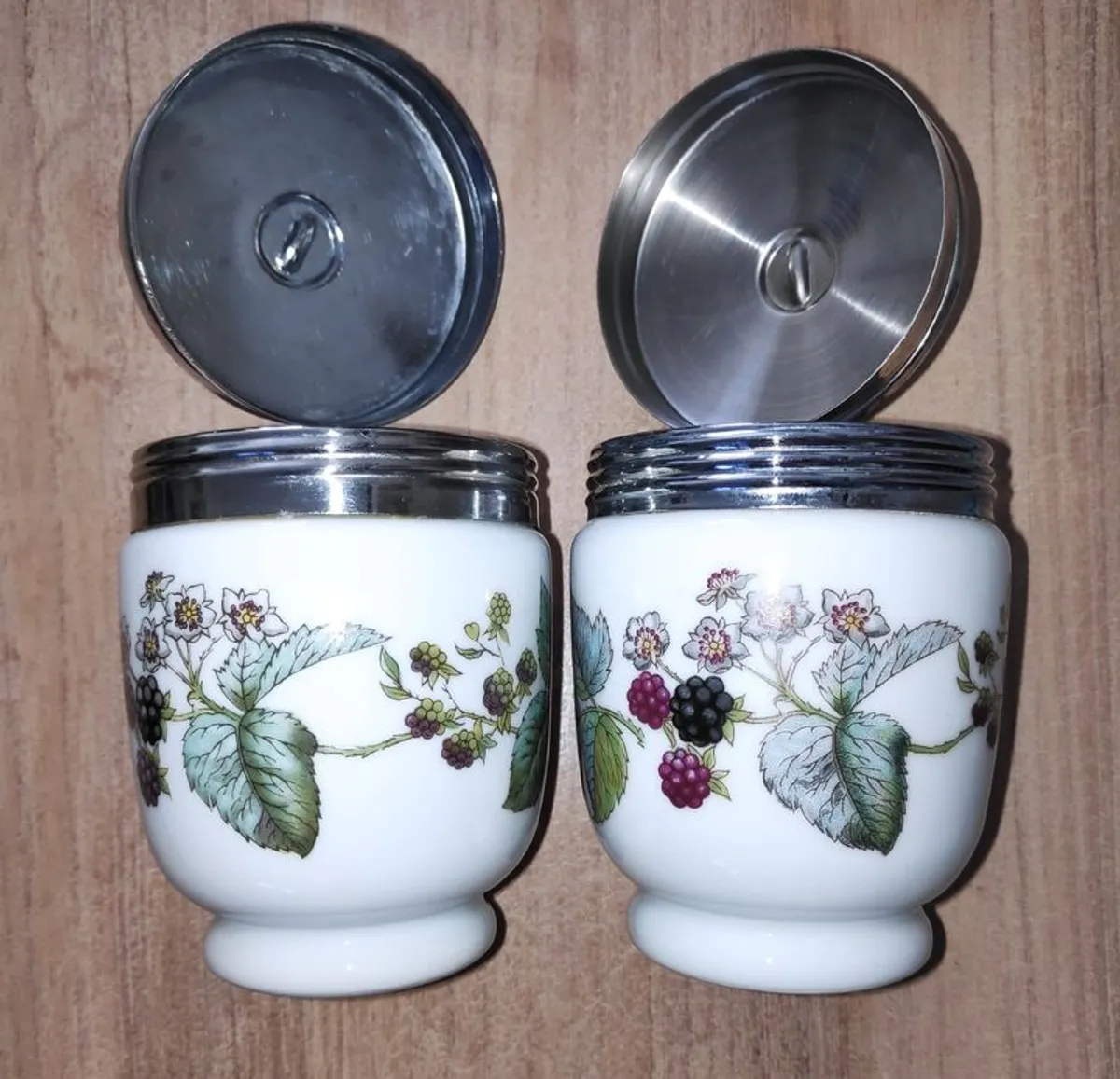Vintage Royal Worcester double egg coddlers blackberry pattern - Image 3