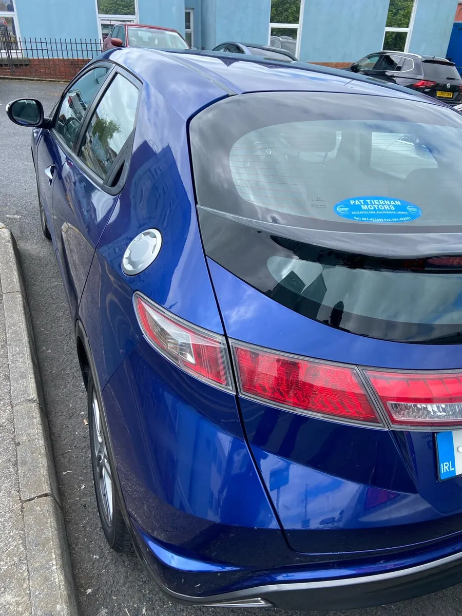Honda Civic 1.3L i-Shift Automatic - Image 3