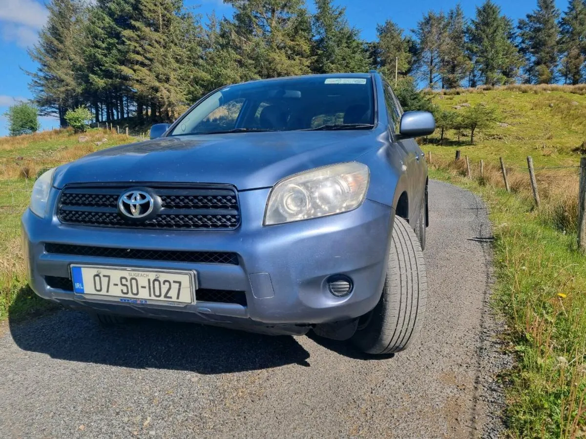Rav 4  awd  2.2 Diesel manual - Image 1