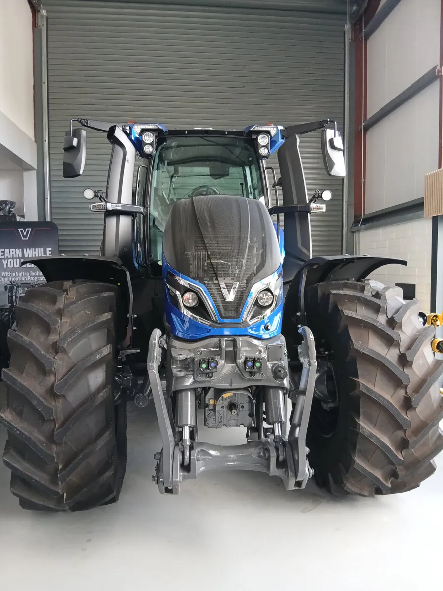 Valtra Q265 - Image 2
