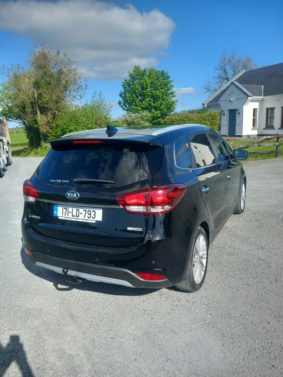 Kia Carens 1.7 diesel 7 seat leather interior - Image 4