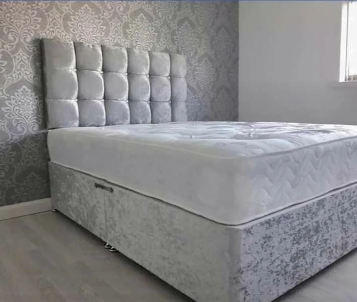 Small double beds available - Image 4