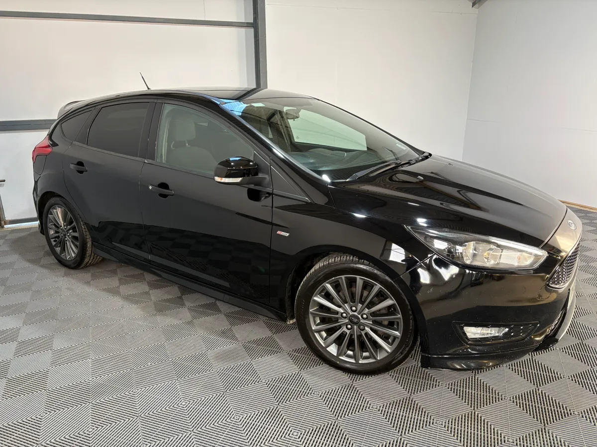 Ford Focus St-Line 1.5 120 Bhp Auto NCT 03/2027 - Image 3