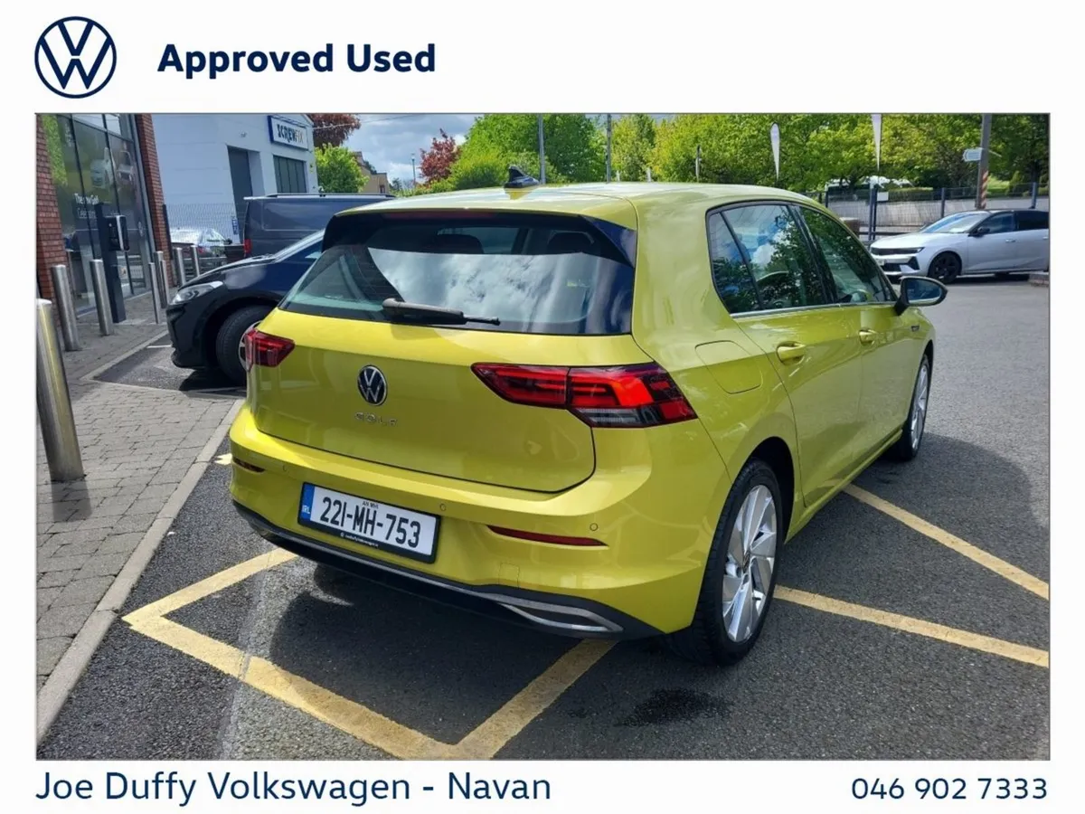 Volkswagen Golf 2.0 TDI 115HP Style - Image 4