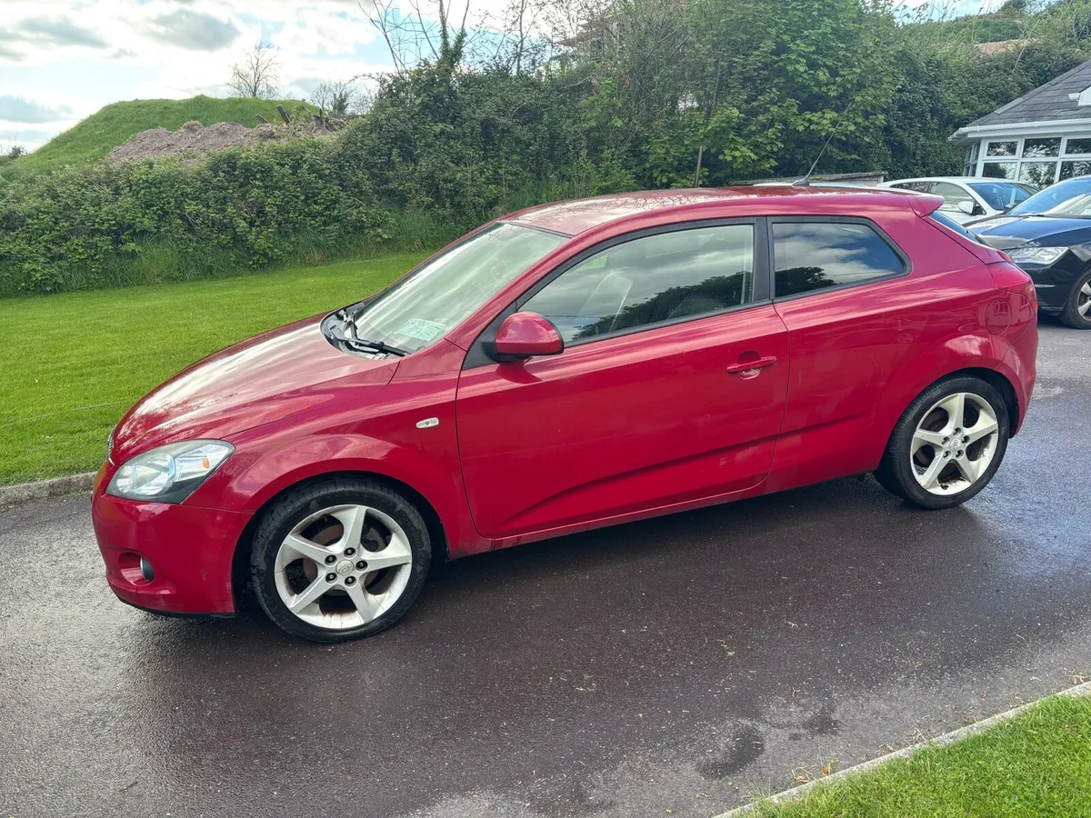 Kia Ceed - Image 3