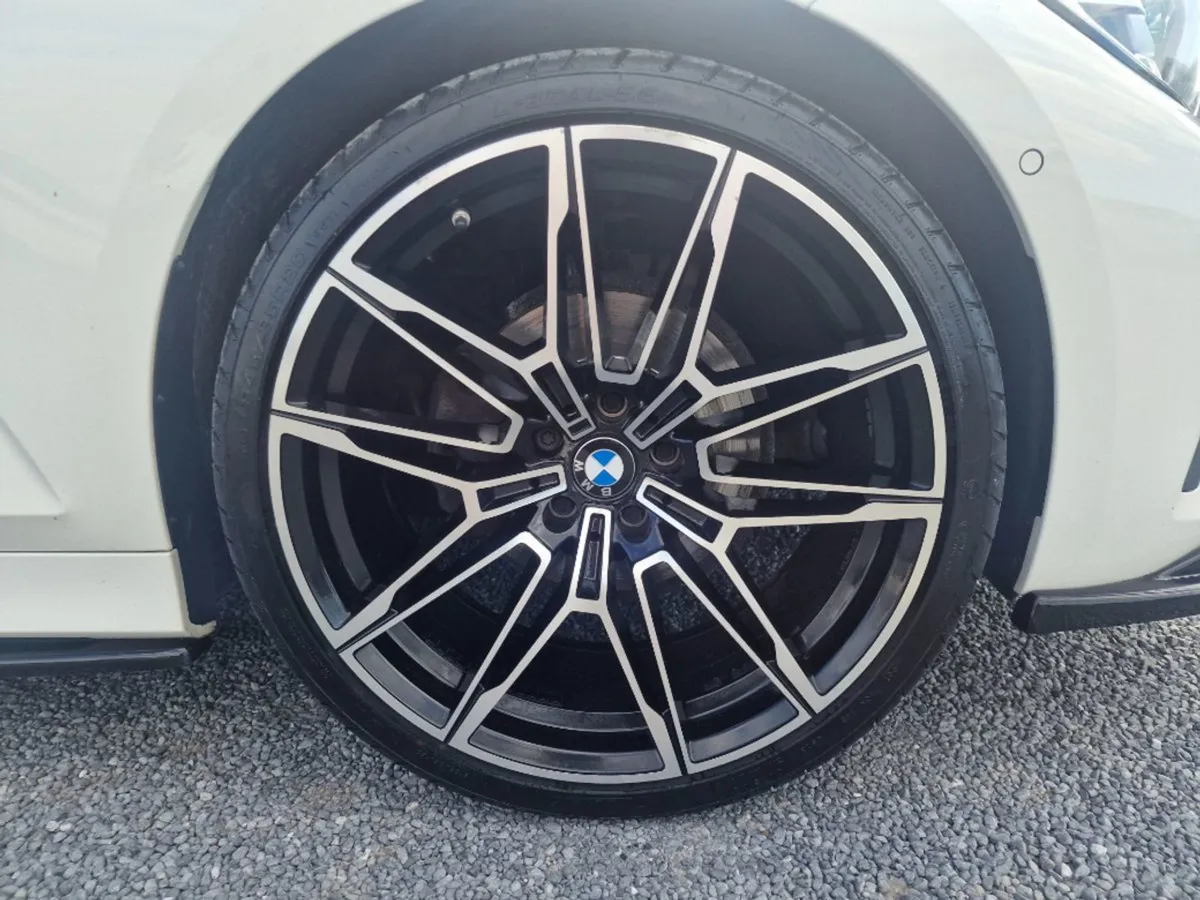BMW 3 Series 320D SE PRO 3sbh 4DR Auto - Image 4