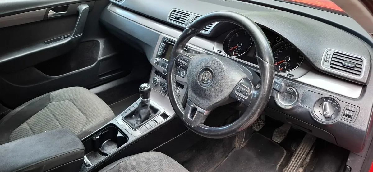 13 VW Passat,  2 Lt , SAT NAV,    NCT  1/26 - Image 3