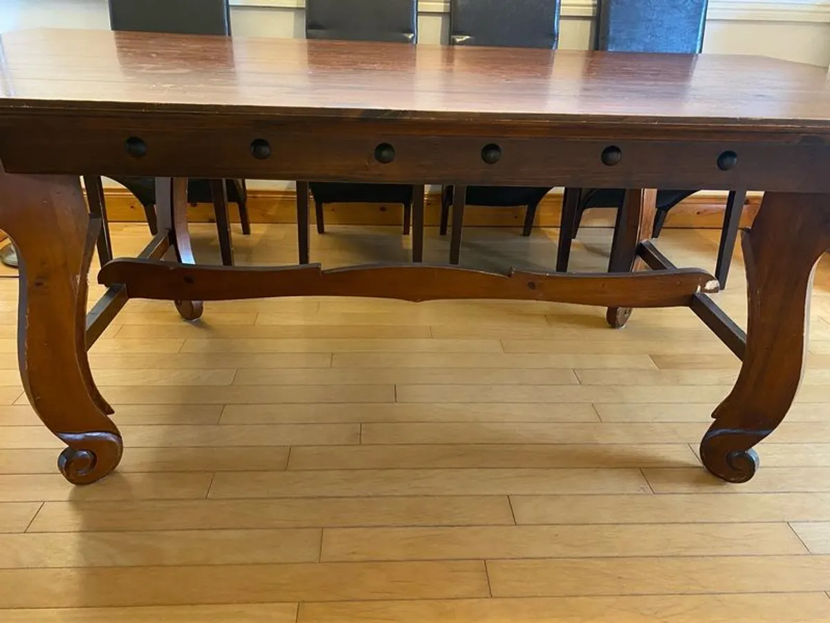 dining table - Image 3