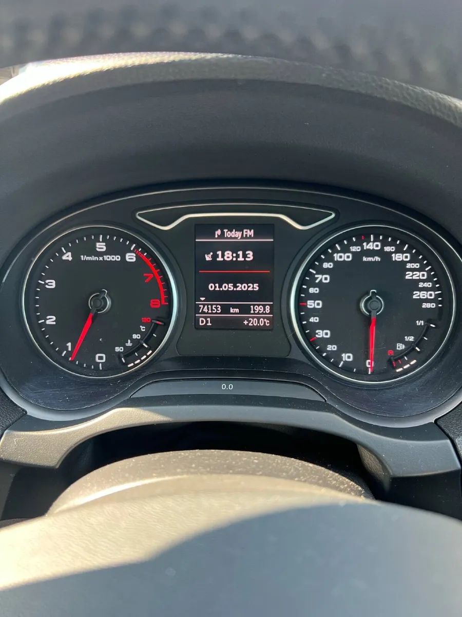 Audi A3 2014 - Image 2
