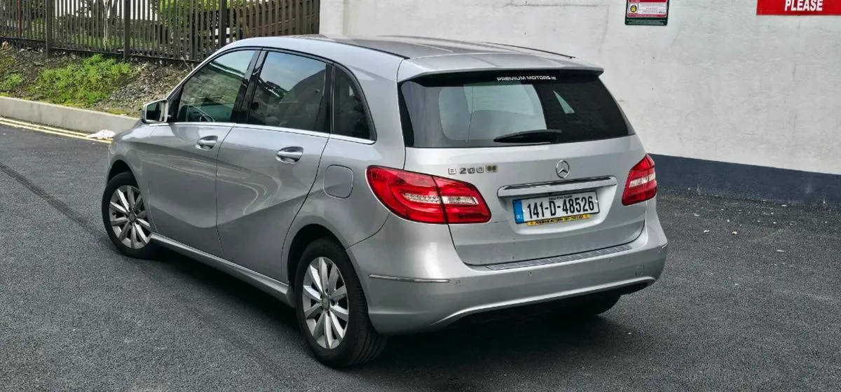 Mercedes benz Automatic - Image 4