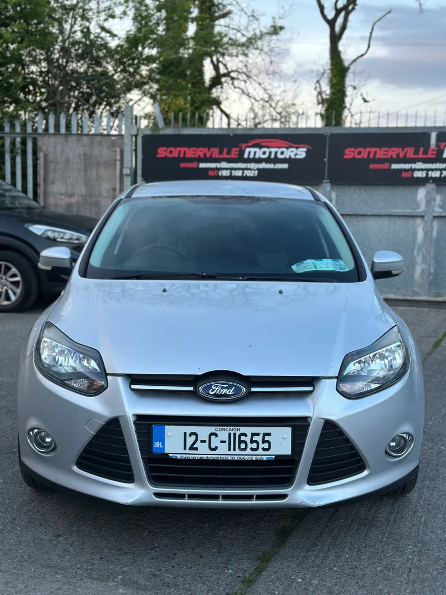 Ford Focus 1.6TDCI Zetec “ONE OWNER” 2012 - Image 2