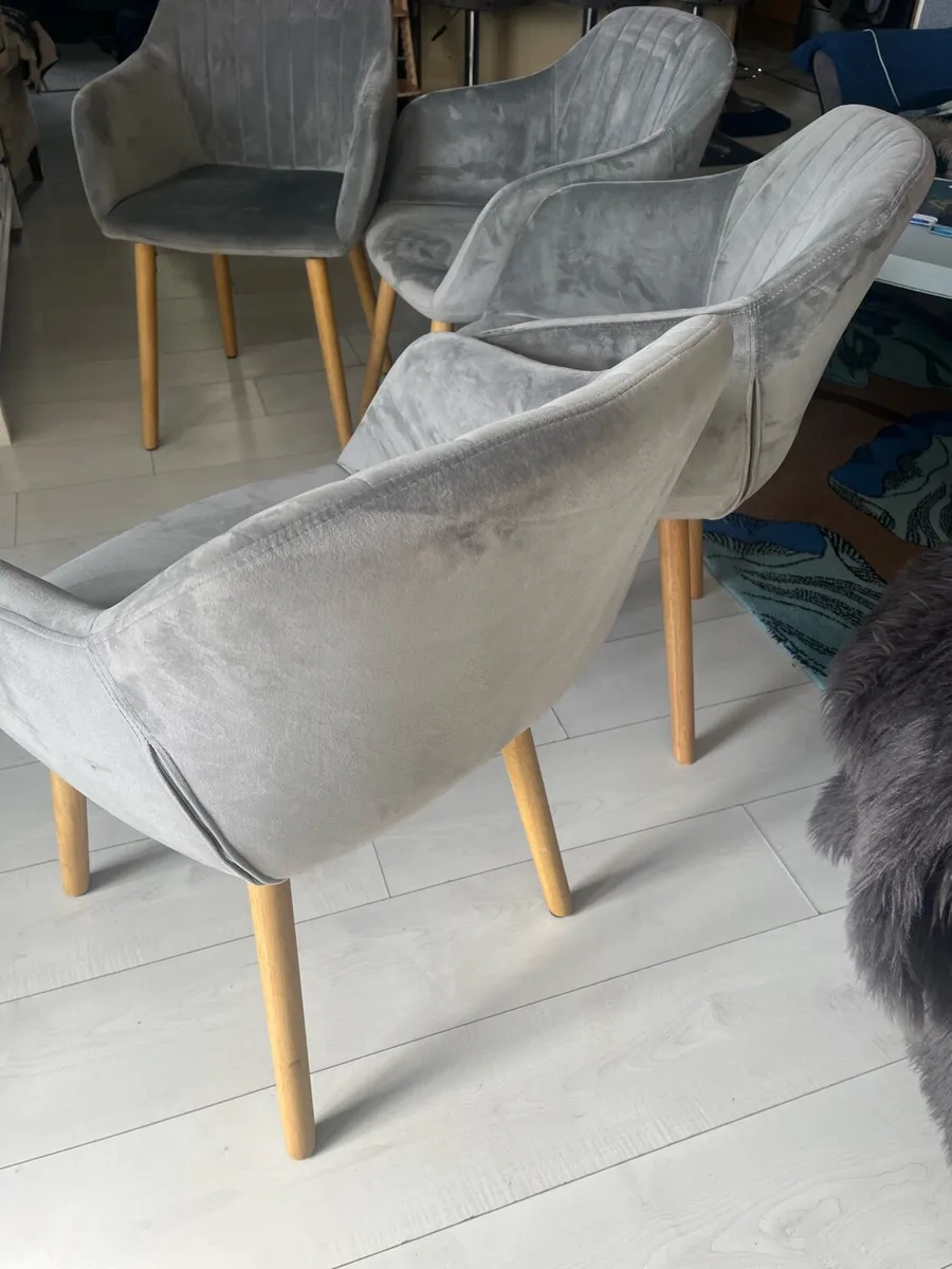 4 grey dining chairs - Image 4