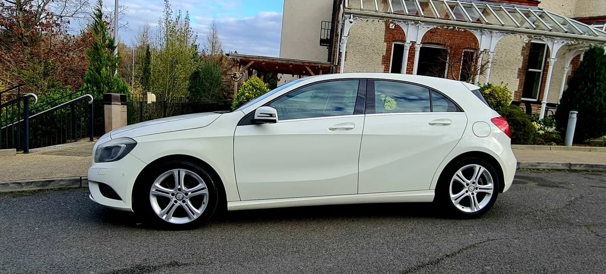 Stunning 2013 Mercedes A-Class Automatic - Image 4