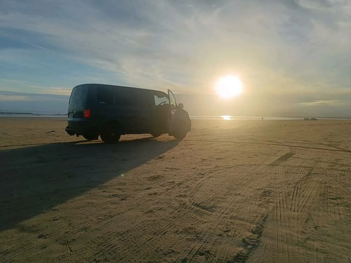 VW Transporter Camper 192 - Image 2