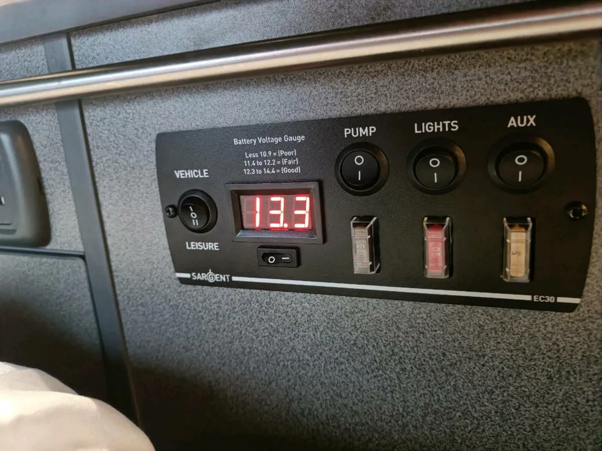VW Transporter Camper 192 - Image 3
