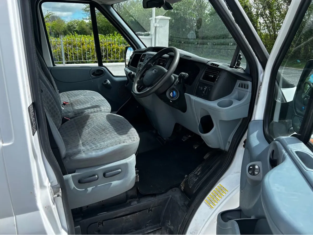 Ford Transit T350 125 RWD 2DR V363 Luton OX Twin - Image 4